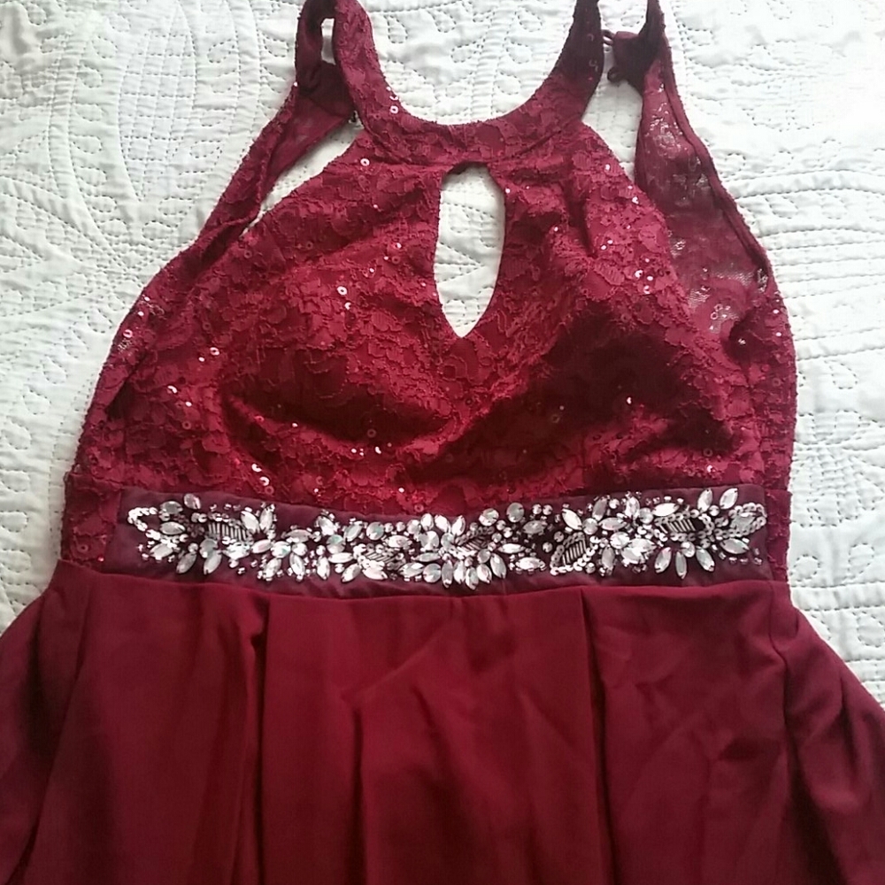 Burgandy  Party dress, vestido de Fiesta